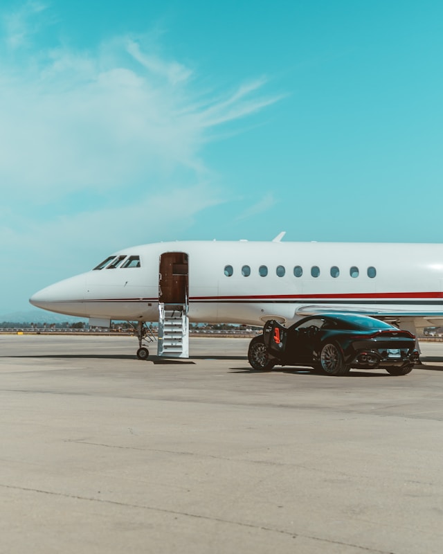 Luxury private travel